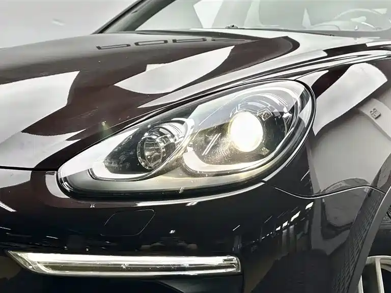 Porsche Cayenne New Energy 2016 2016 Cayenne S E-Hybrid 3.0T