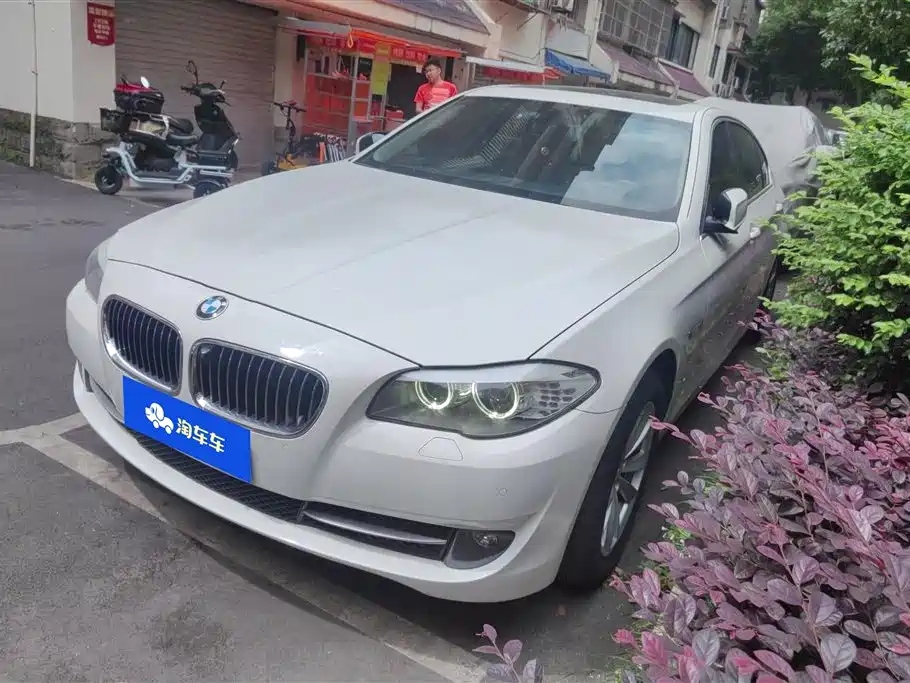 BMW 5 Series 2013 525Li Leadership
