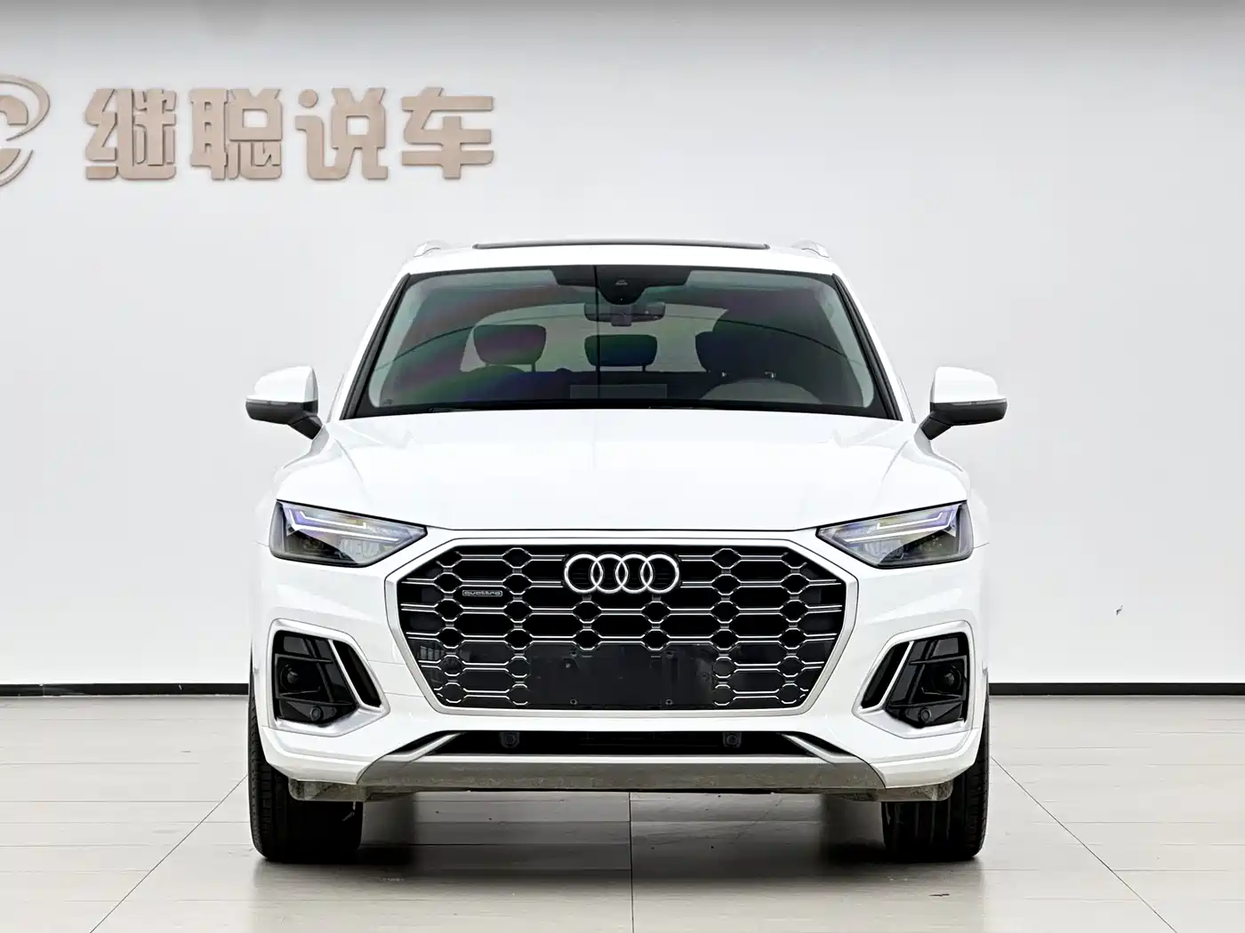 Audi Q5L 2022 45T Luxury Dynamic фото 3