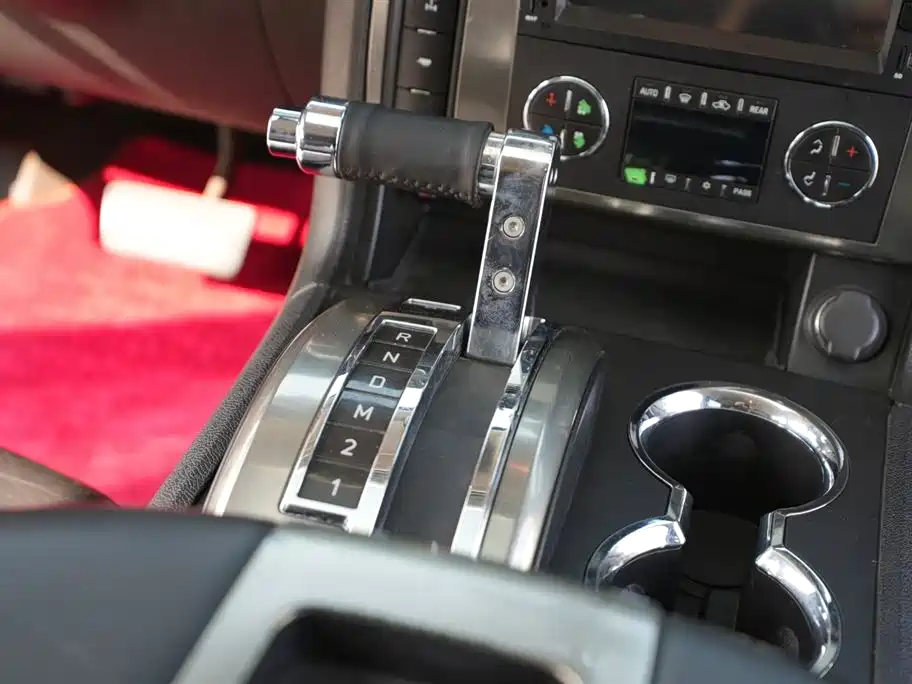 Hummer H2 2010 2008 Model 6.2 AT