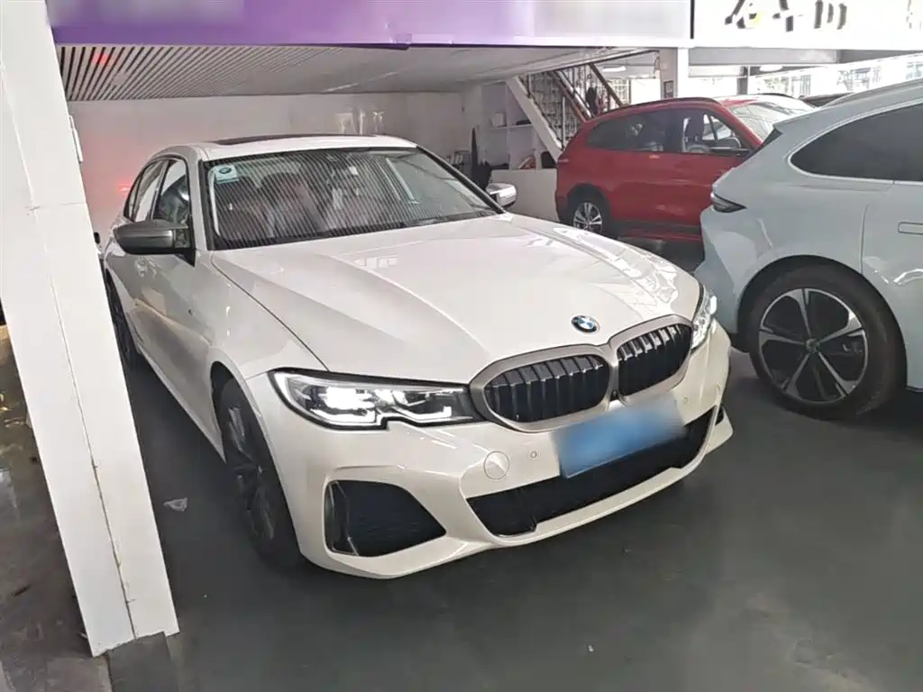 BMW 3 Series 2022 Facelift 325Li M Sport Shadow Edition фото 4