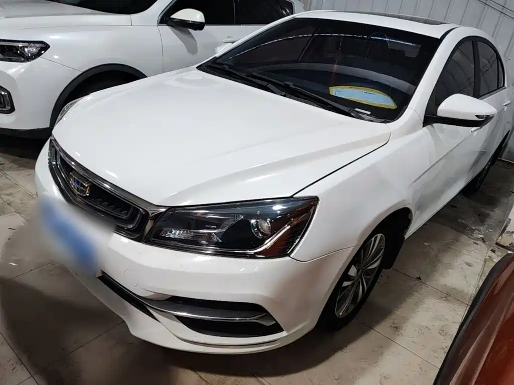 Фото 1 - Geely Emgrand