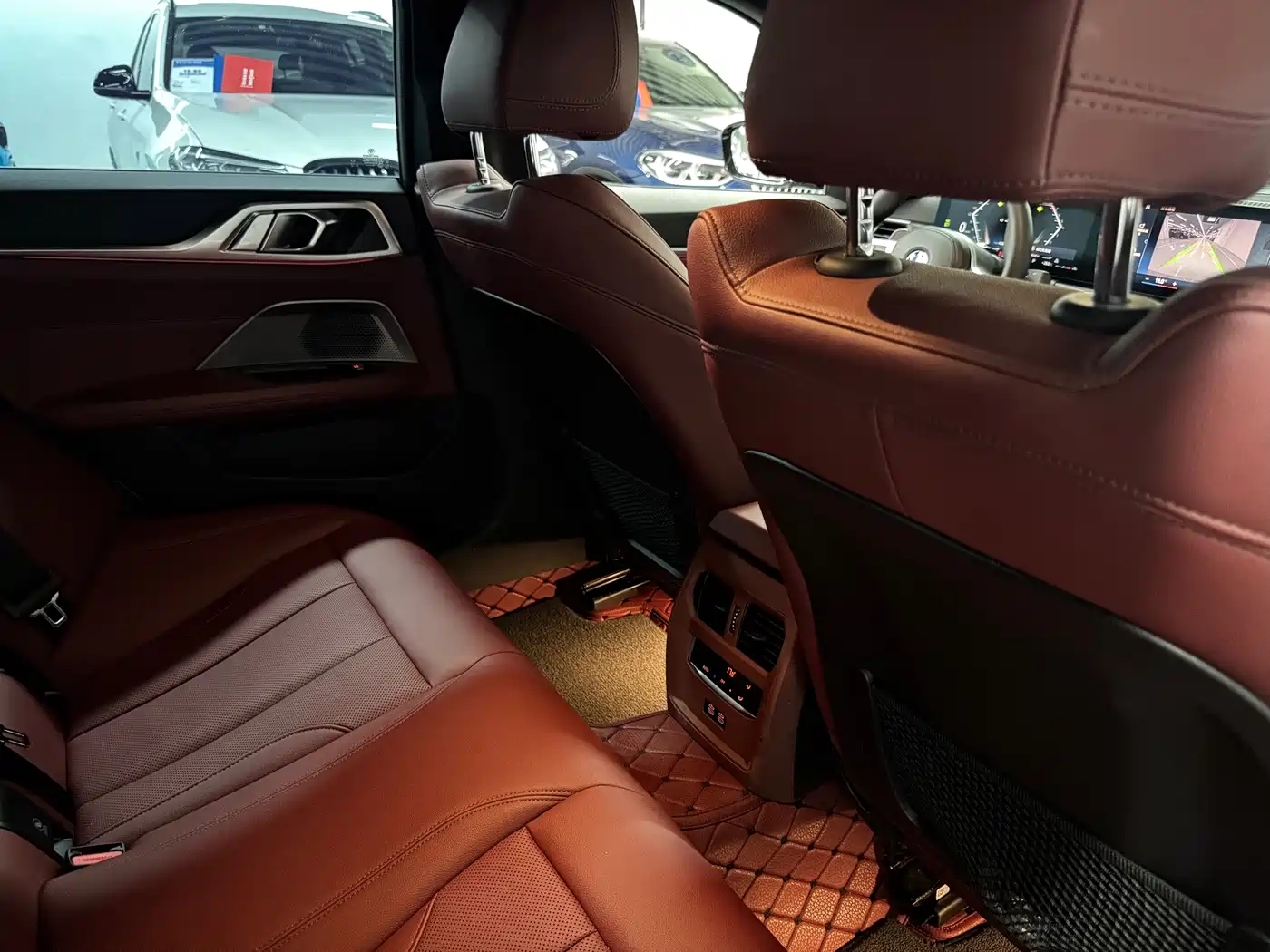 BMW 4 Series 2023 425i Gran Coupe M Sport Shadowline Package фото 13