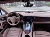 Фото 14 - Porsche Panamera
