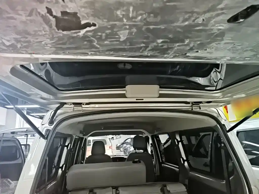 Wuling Motors Wuling Rongguang S 2024 2023 1.5L Base 5/7 Seater