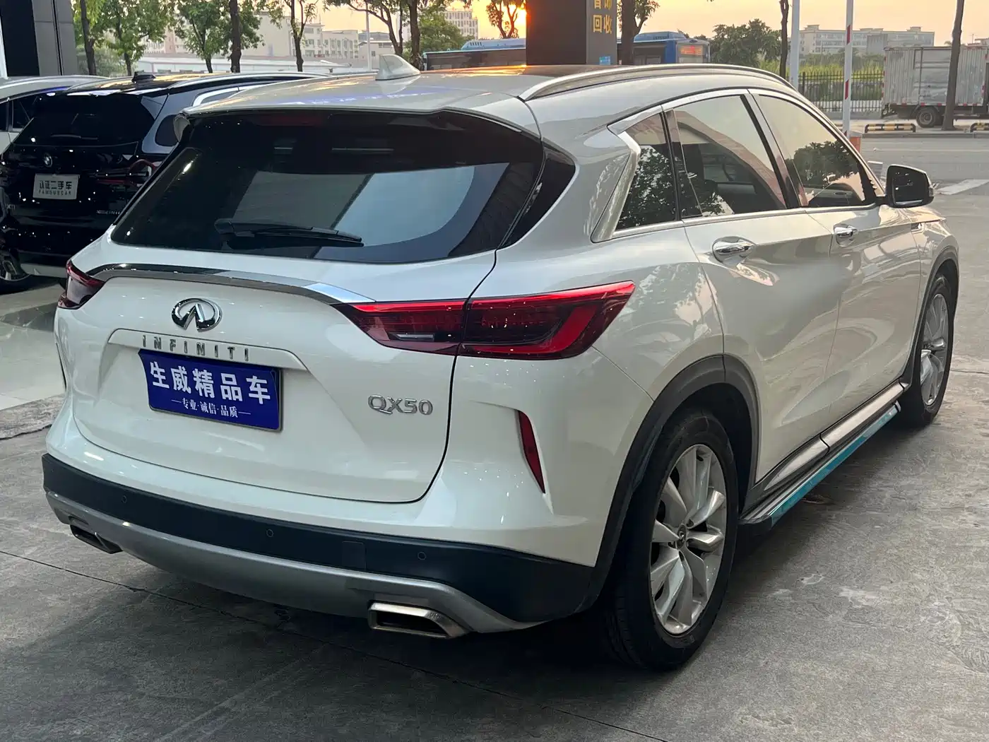 Infiniti QX50 2019 2018 2.0T 2WD Fashion Edition