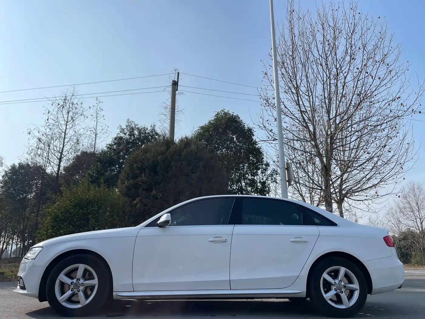 Audi A4L 2013 35 TFSI Automatic Standard фото 4