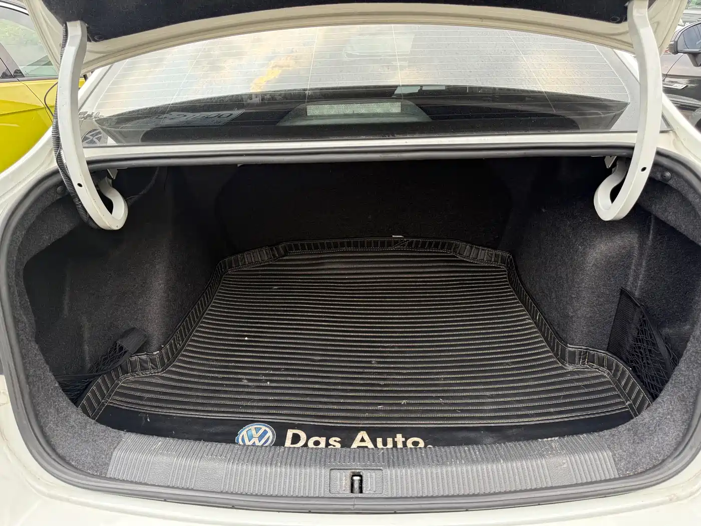 Volkswagen Bora 2019 Bora Legend 1.5L Auto Leading Type China VI фото 11