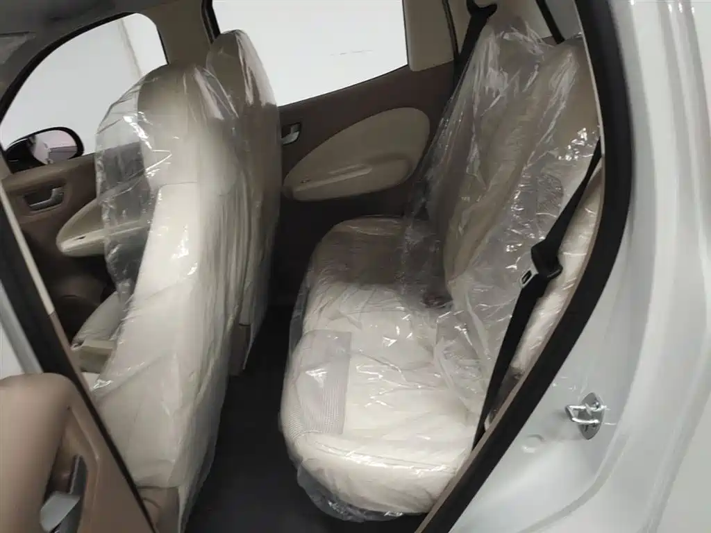 WULING AUTOMOBILE HONGGUANG MINIEV