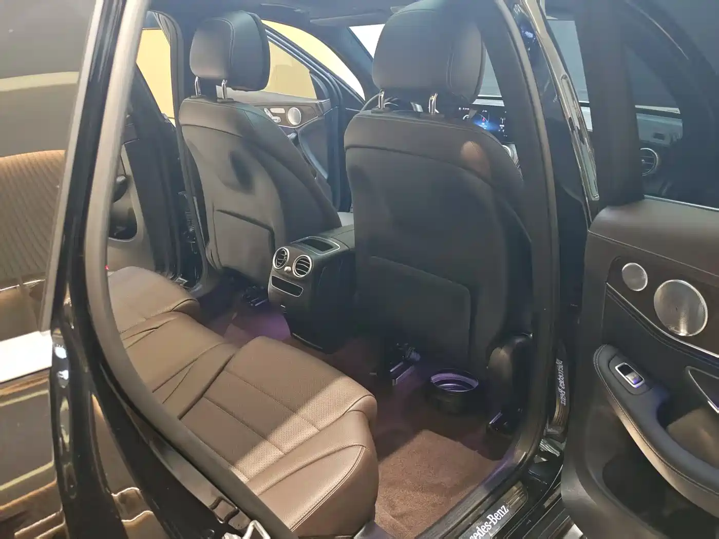 Mercedes-Benz GLC 2020 GLC 260 L 4MATIC Luxury фото 10
