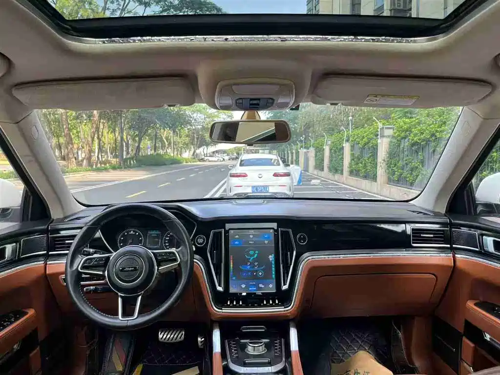ZOTYE T700