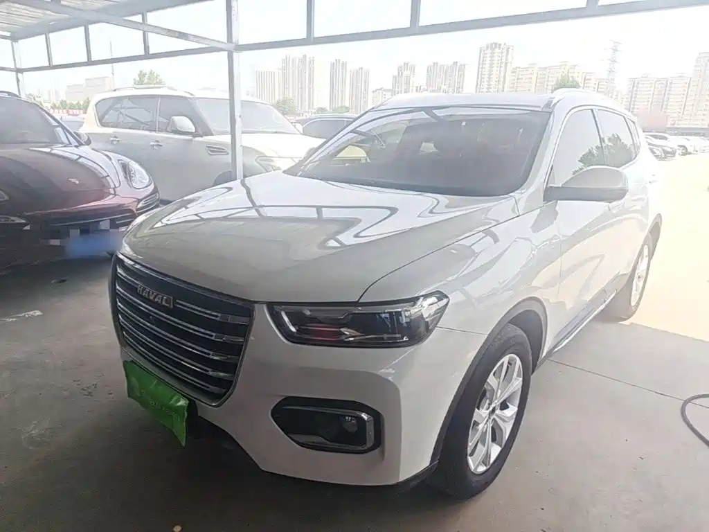 Photo 2 - Haval H6