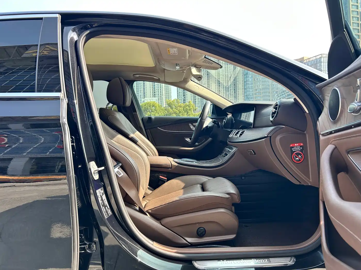 Mercedes-Benz E-Class 2020 Facelift E 260 L фото 10