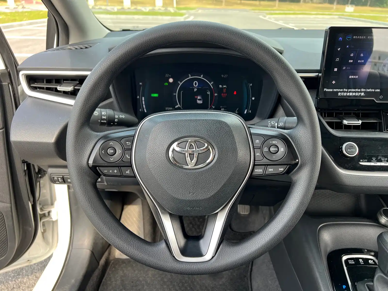 Фото 13 - Toyota Corolla