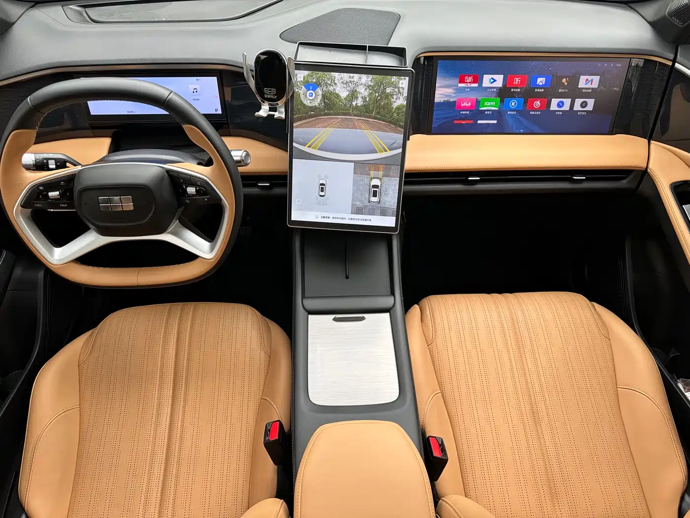 Geely Galaxy Galaxy L7 2024 1.5T 115km PLUS Soaring Dragon Edition фото 29