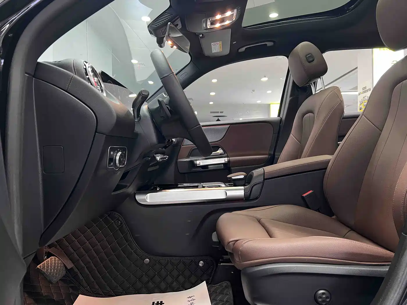 Mercedes-Benz GLB 2021 GLB 200 Dynamic фото 16