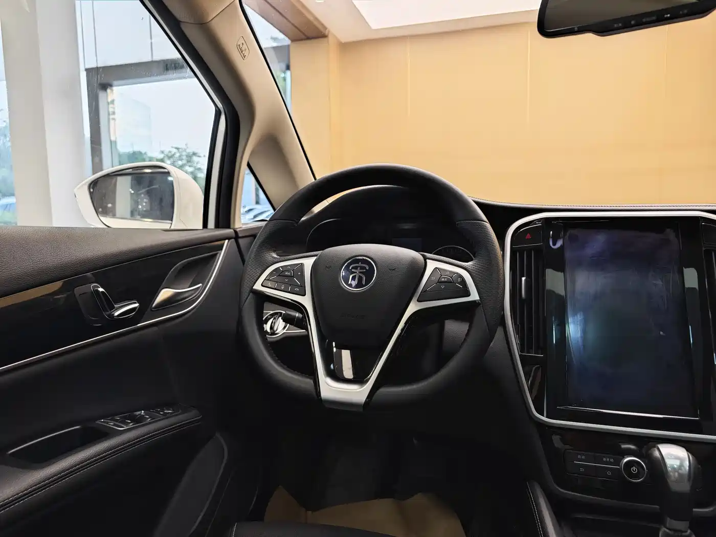 BYD Song MAX 2018 1.5T Automatic Smart Connected Premium 6-Seater фото 14