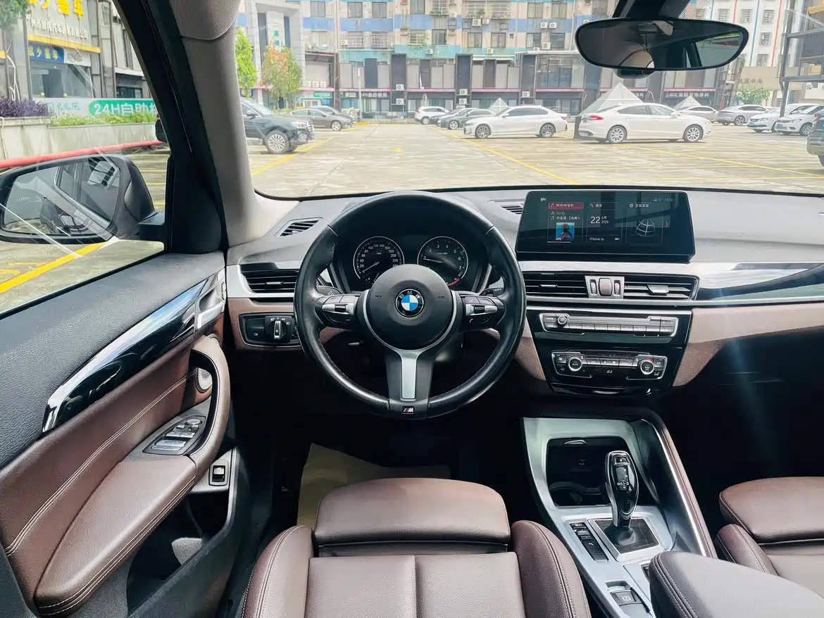 BMW X1 2021 Facelift sDrive25Li Leading фото 4