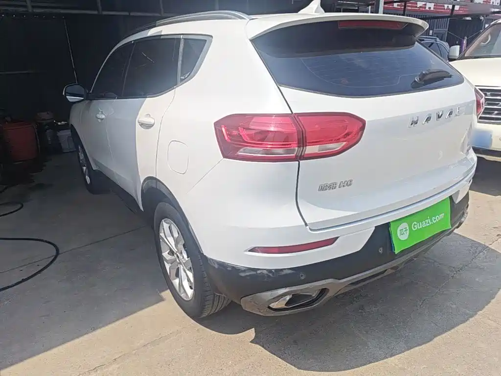 Photo 5 - Haval H6