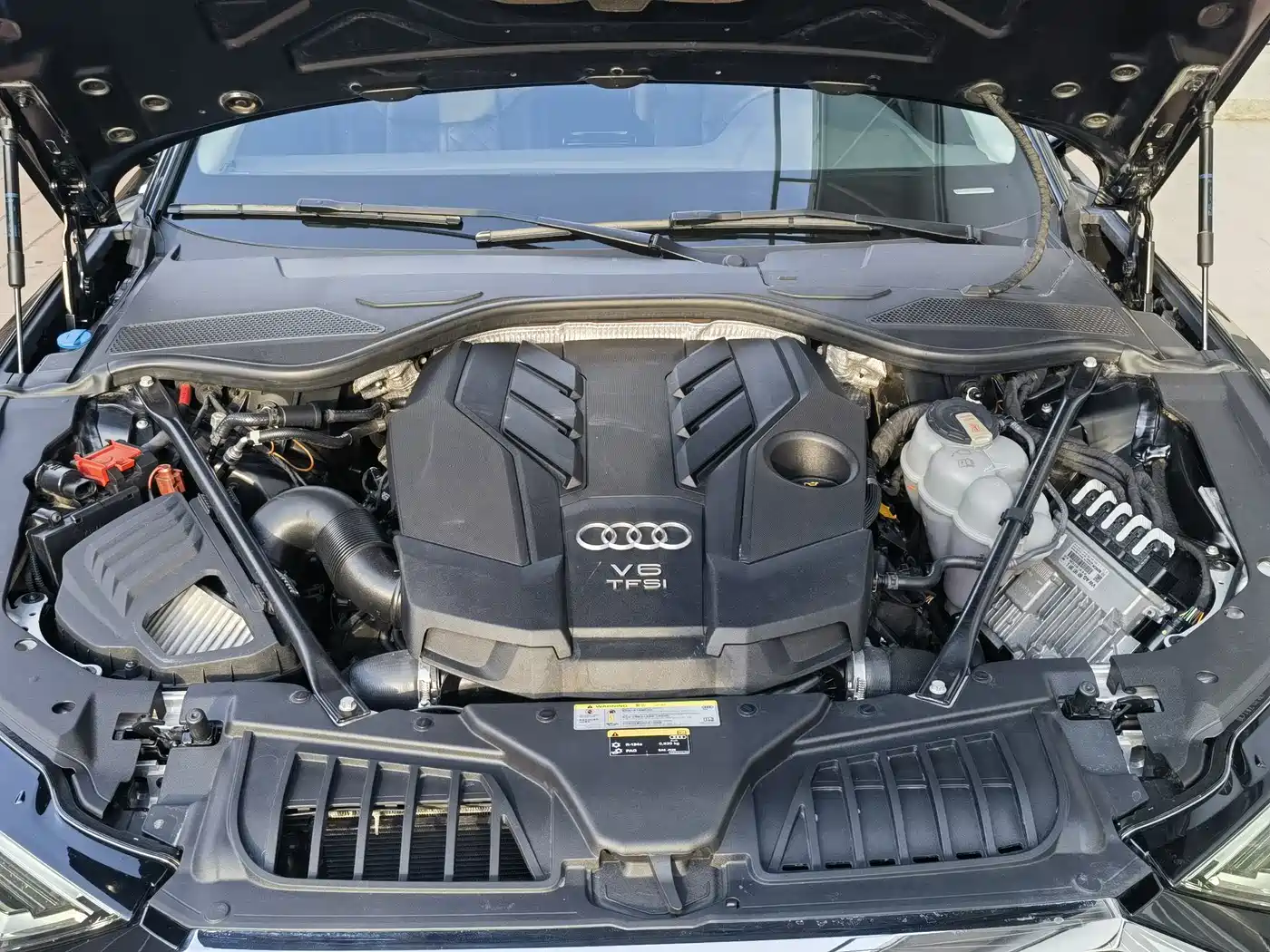 Audi A8 2021 A8L 50 TFSI quattro Comfort фото 19