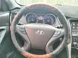 Photo 11 - Hyundai Sonata