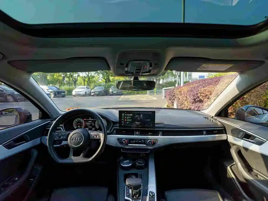 Audi A4L 2022 40 TFSI Luxury Dynamic фото 11