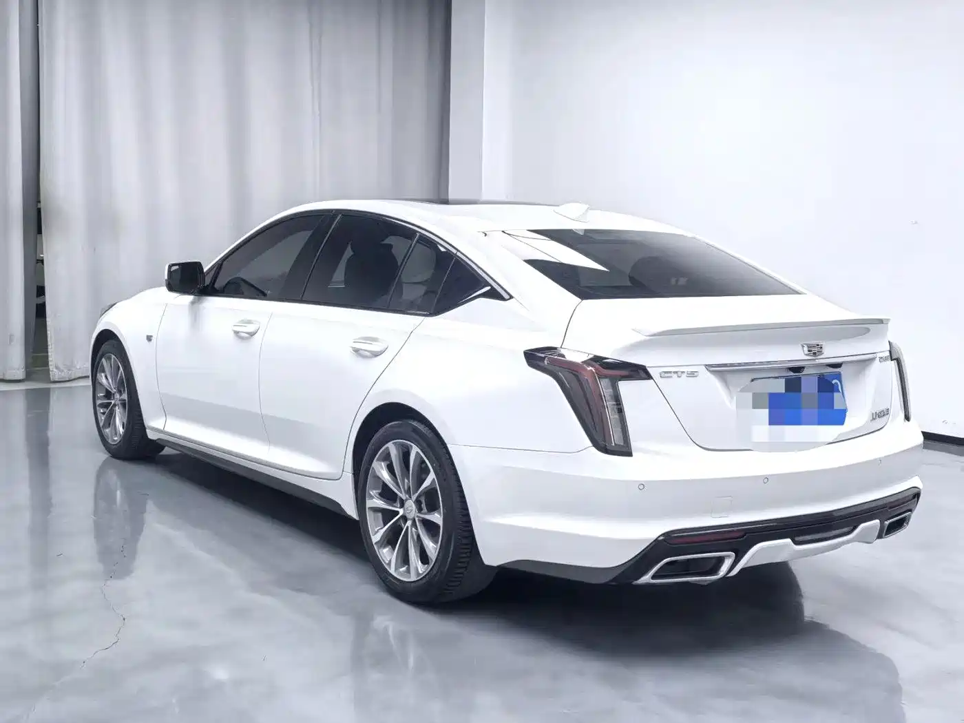 Cadillac CT5 2019 2020 28T Leading Sport
