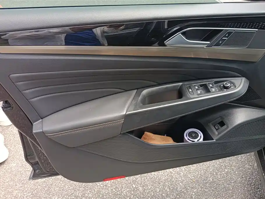 Volkswagen Passat 2019 330TSI Elite (China V) фото 7