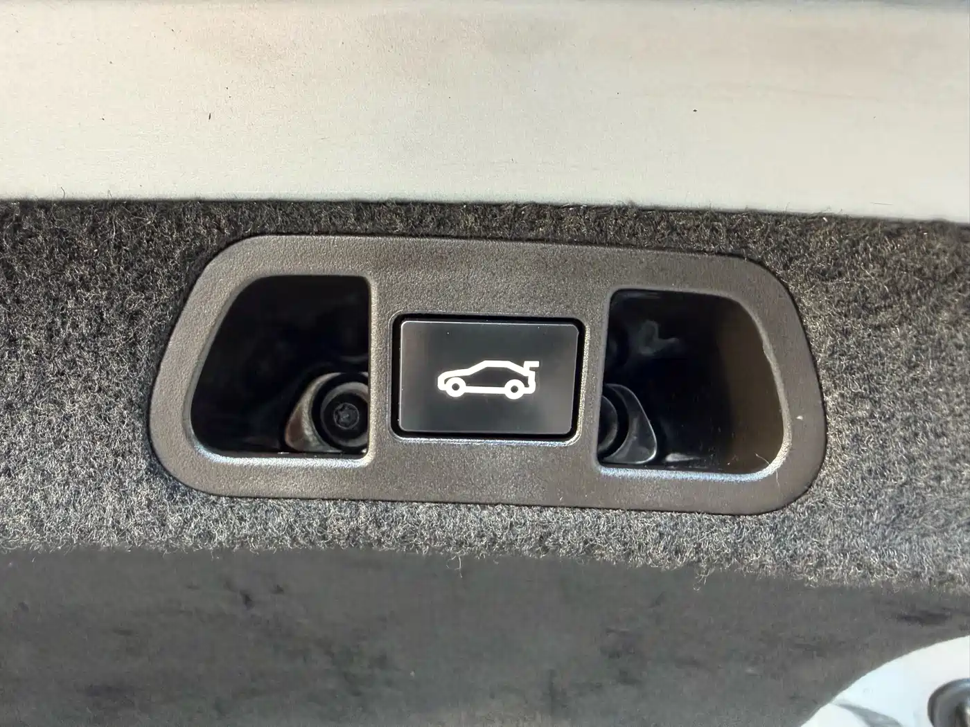 XIAOPENG P7