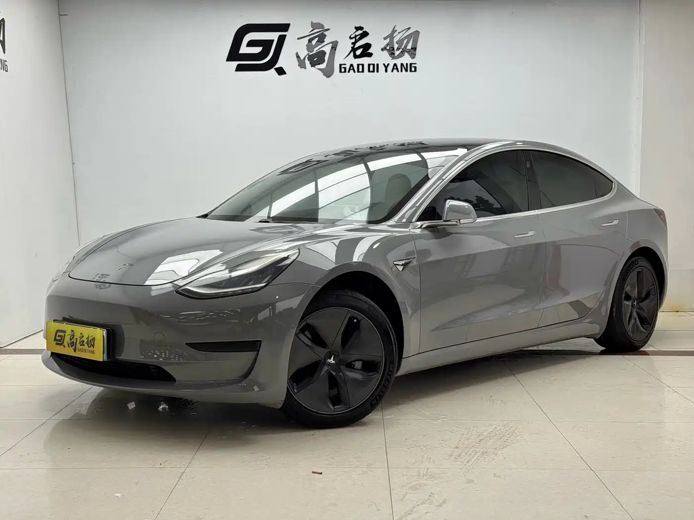 Фото 1 - Tesla Model 3