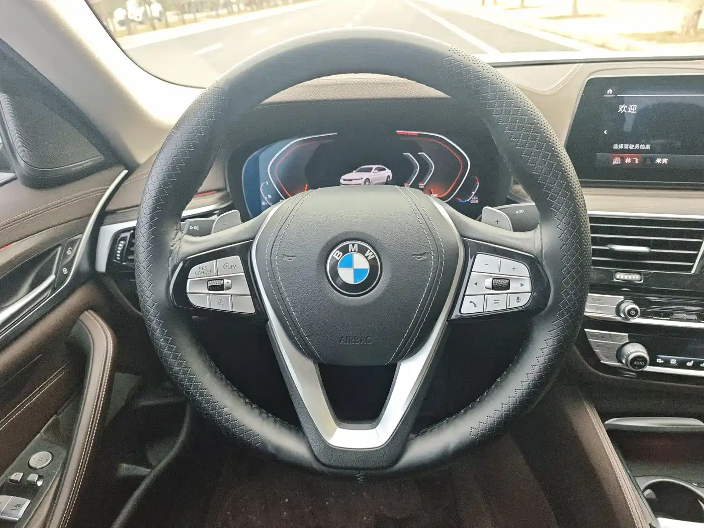 BMW 5 Series 2020 530Li Premium Luxury Package фото 12