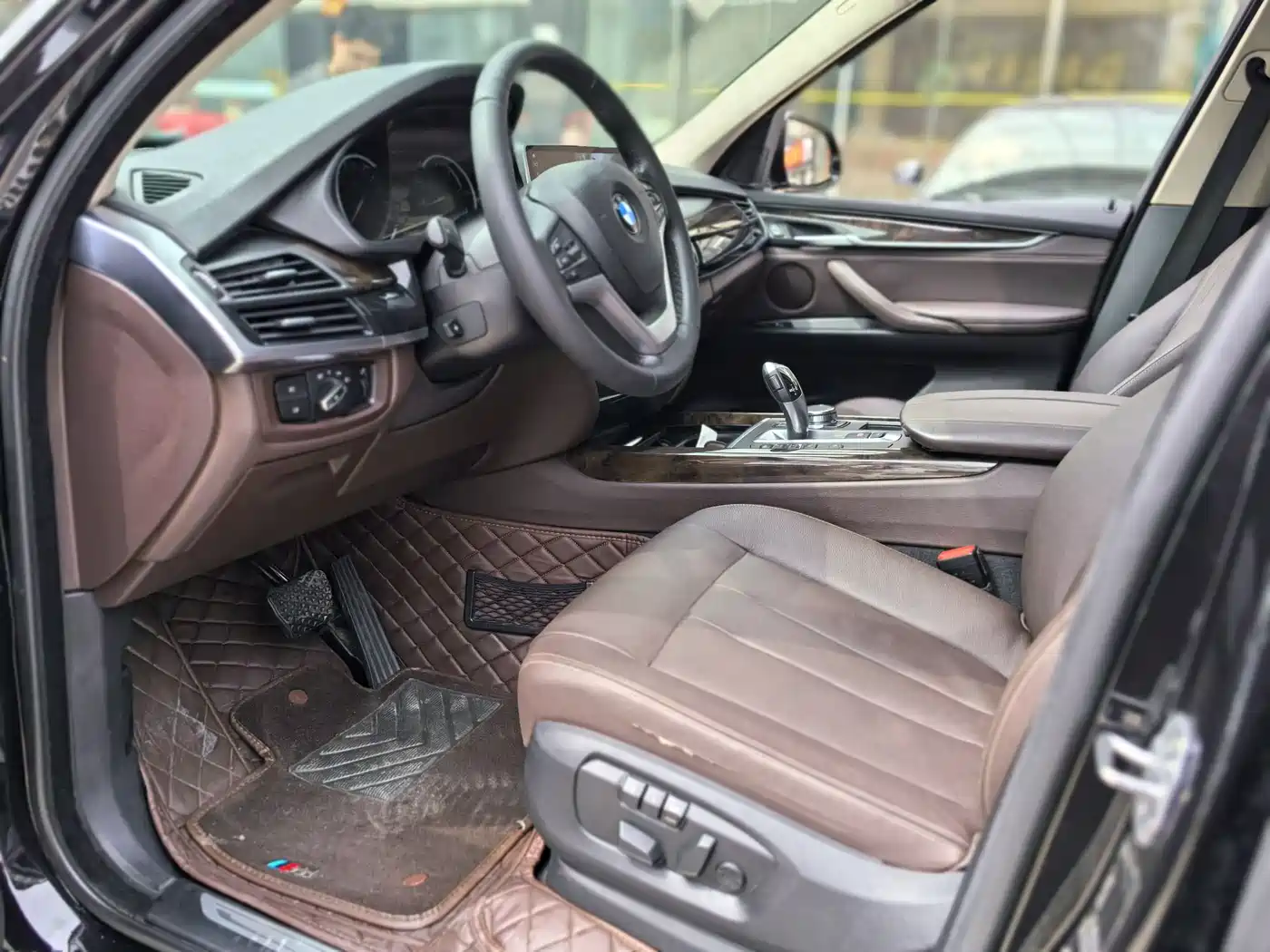 BMW X5 (Import) 2017 xDrive28i фото 25