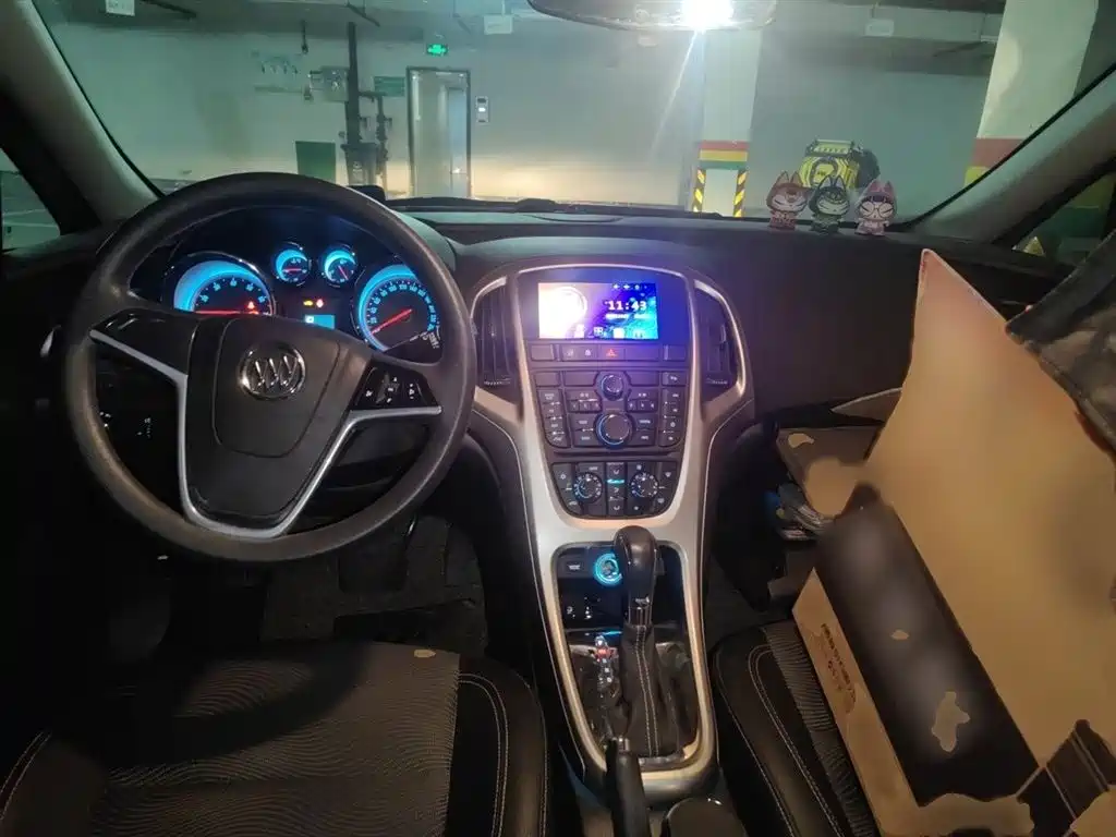 Buick Excelle 2014 XT 1.6L Automatic Fashion фото 13