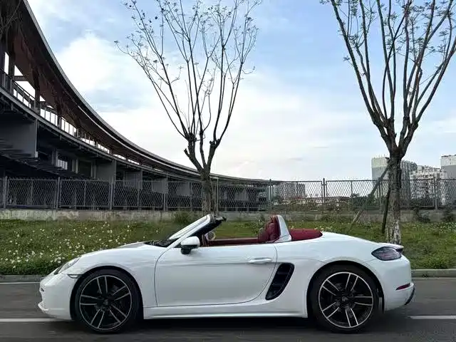 Porsche 718 2020 Boxster 2.0T фото 4