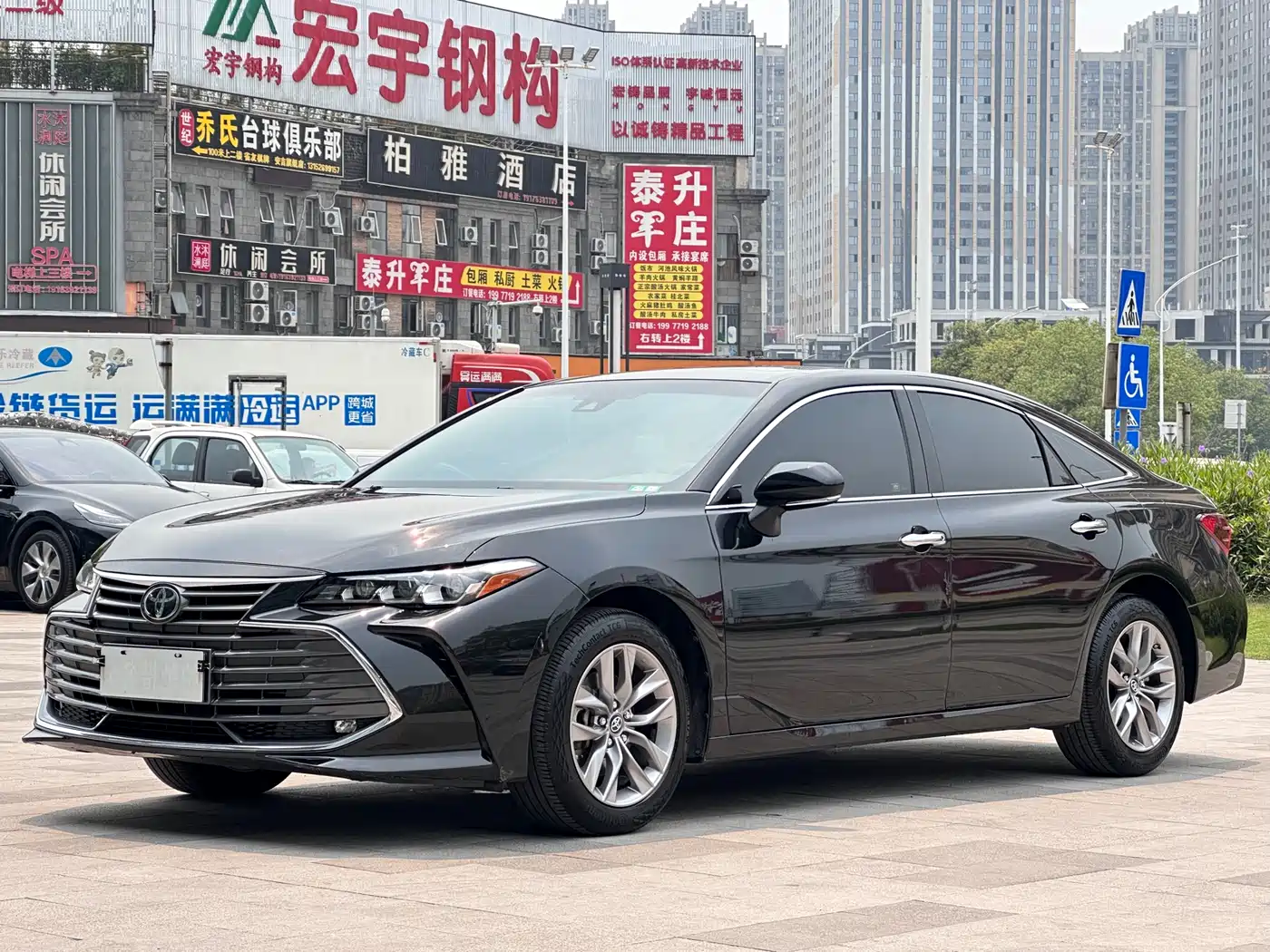 Toyota Avalon 2019 2.0L Luxury Edition (China VI)