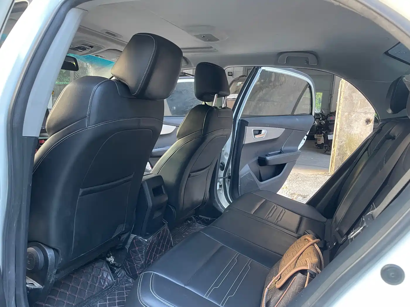 BYD Qin New Energy 2020 2019 Long Range Luxury Edition