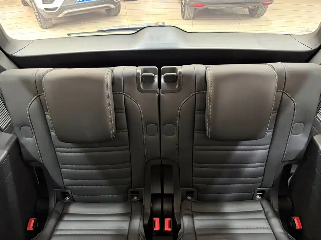 Volkswagen Touran 2022 Touran L 280TSI DSG Frontier Edition 7-seater фото 16