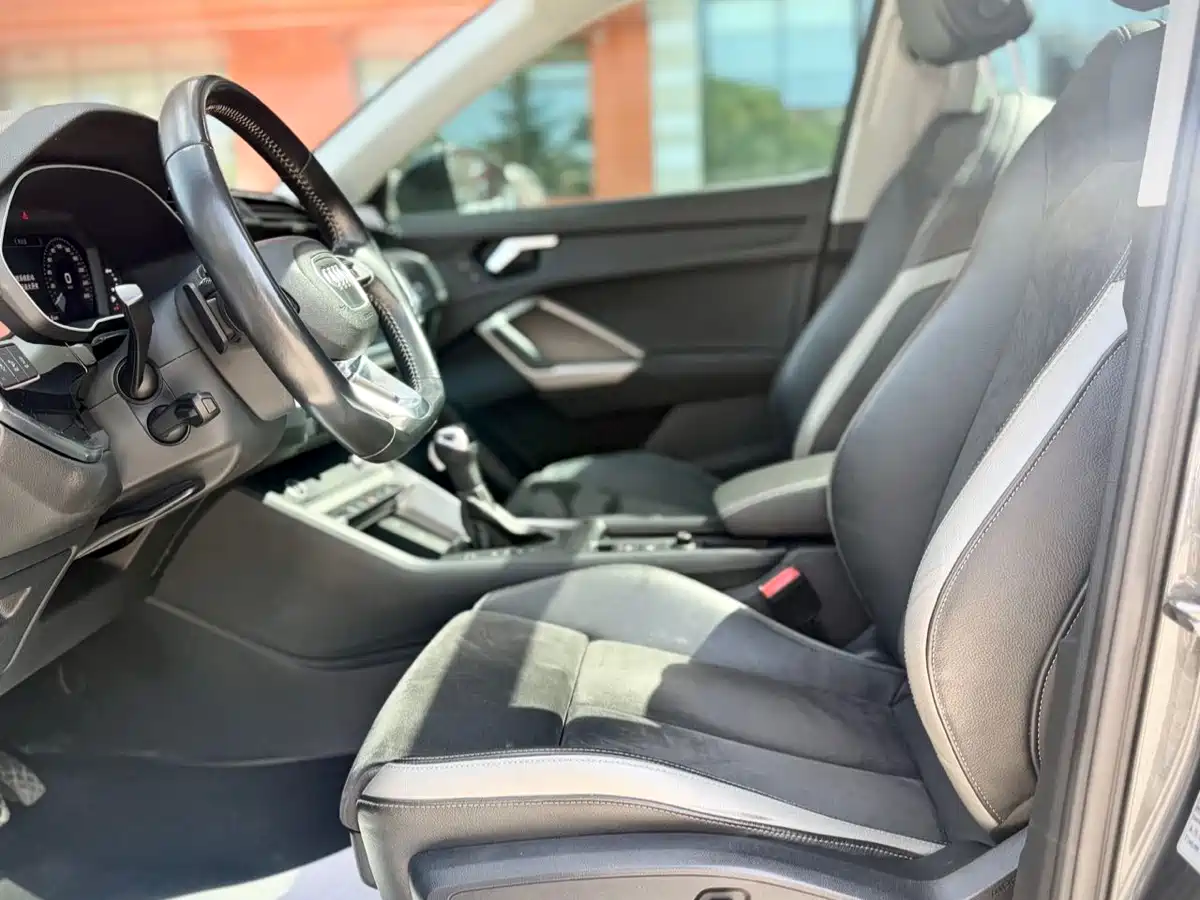 Audi Q3 2022 35 TFSI Fashion Dynamic фото 10