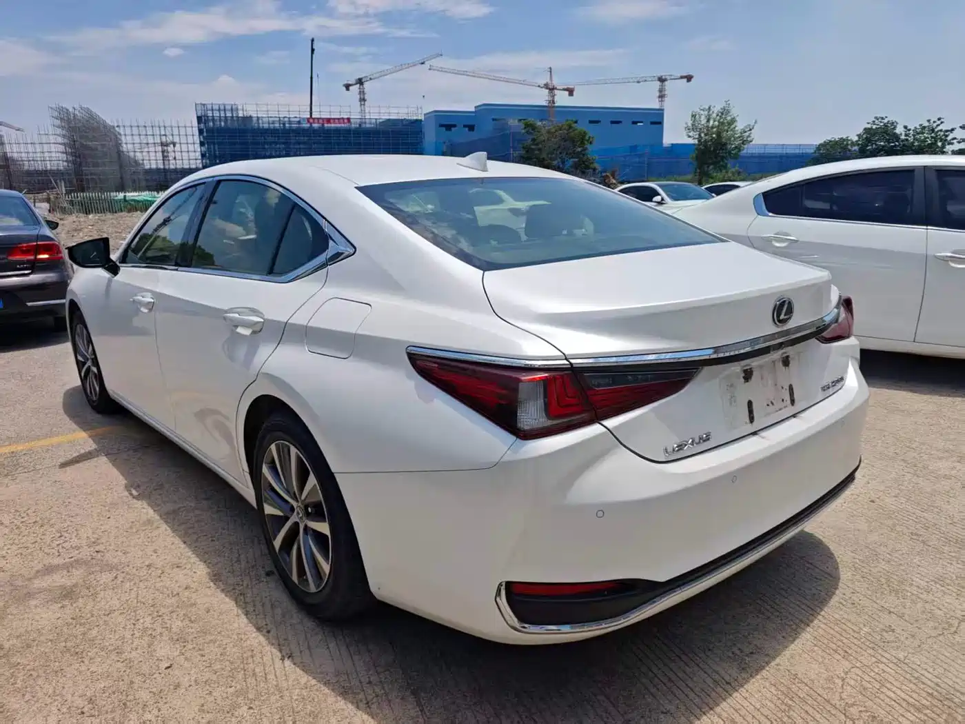 Lexus ES 2018 200 Excellence Edition China V фото 4