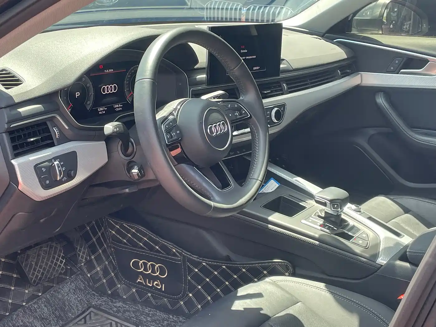 Фото 4 - Audi A4L