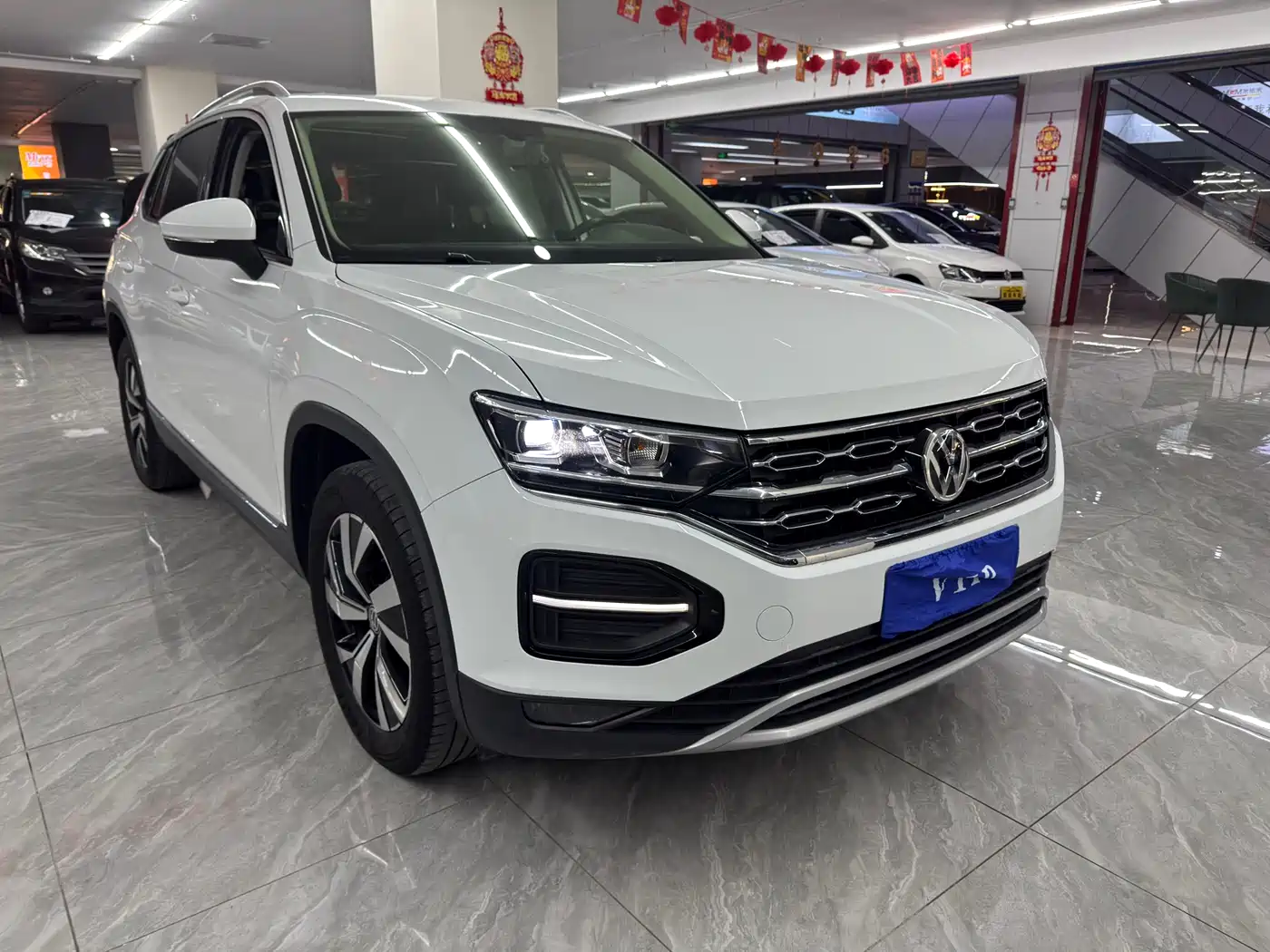 Volkswagen Tayron 2019 Expedition 280TSI 2WD Luxury (China VI) фото 3