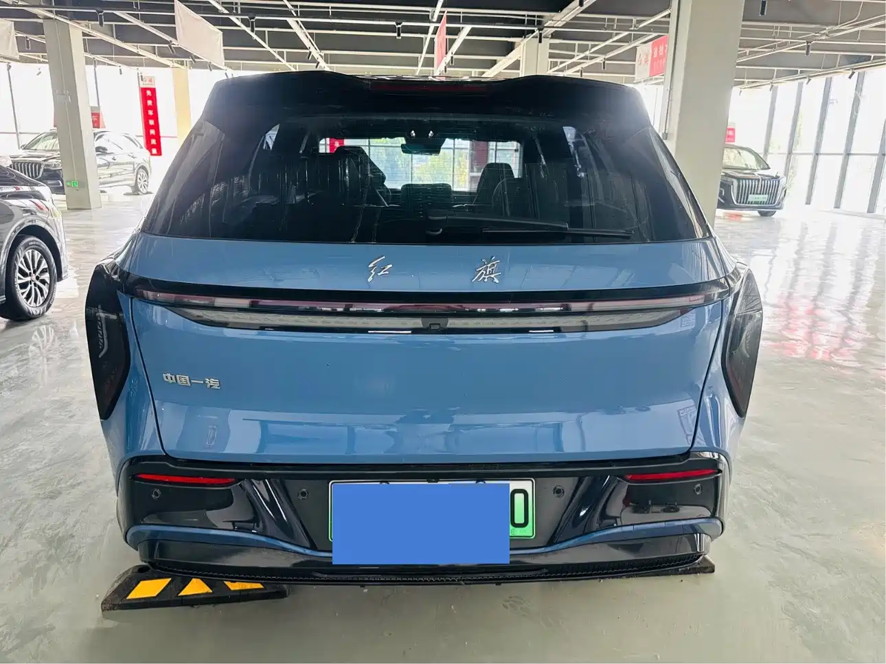 Фото 8 - Hongqi Tian Gong 08