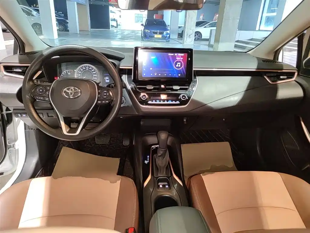 Toyota Corolla 2021 TNGA 1.5L CVT Elite CARE Edition фото 10