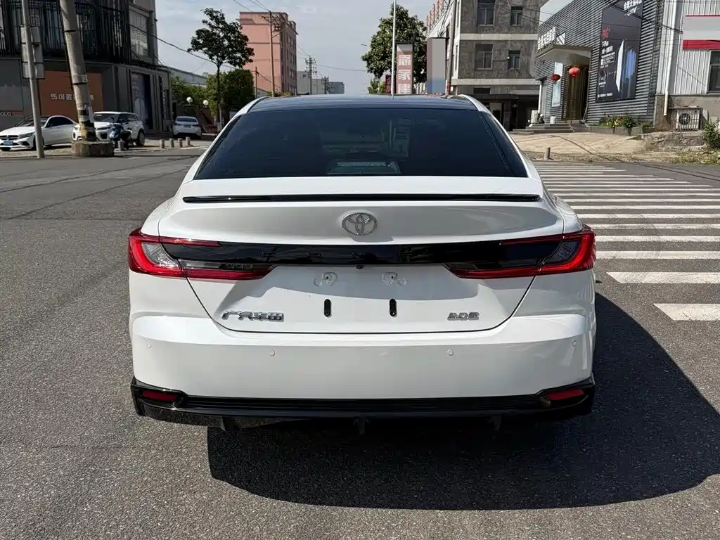 Toyota Camry 2024 2.0S Sport Edition фото 6