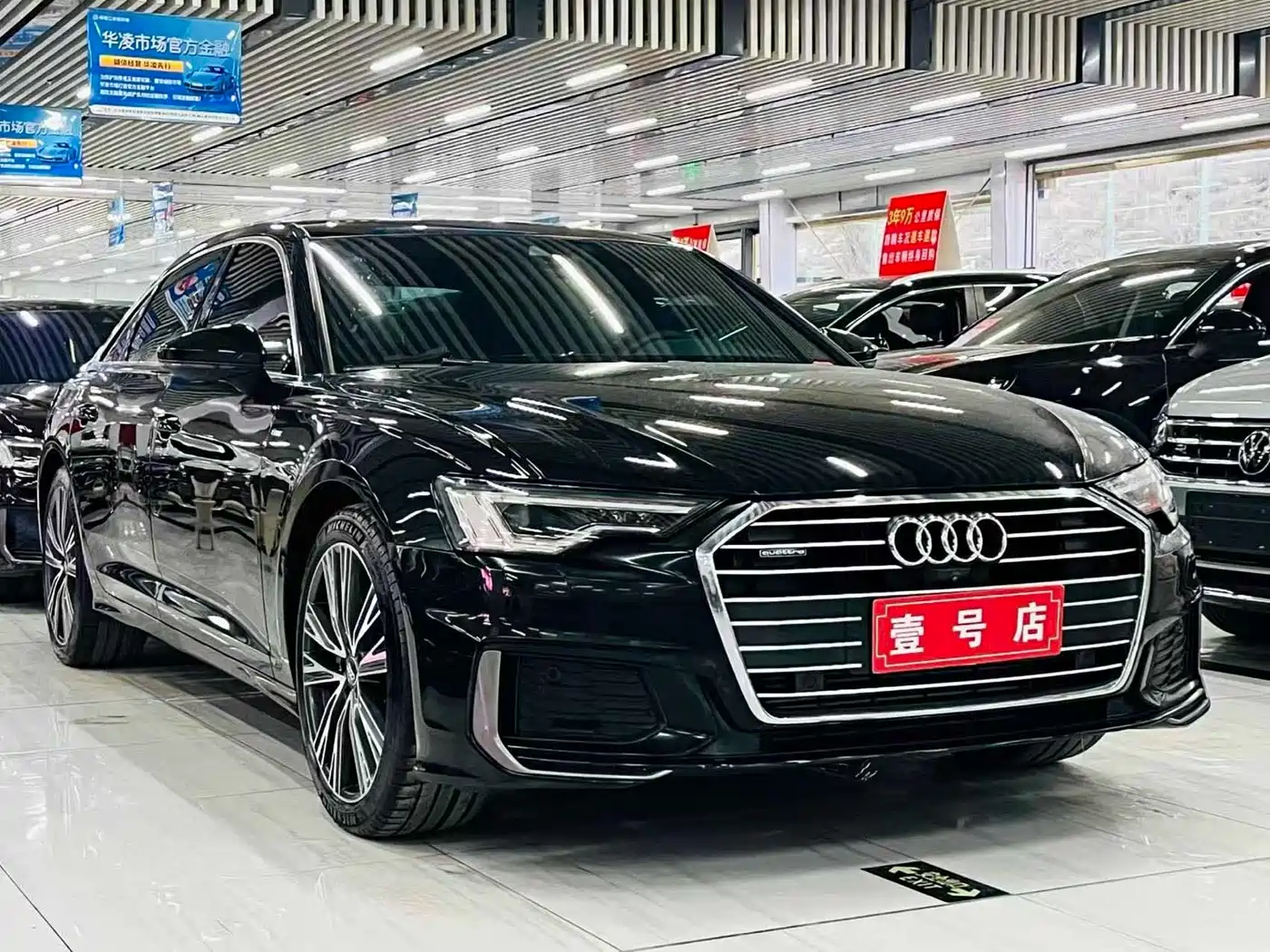 Audi A6L 2021 45 TFSI quattro Exclusive Sport фото 3
