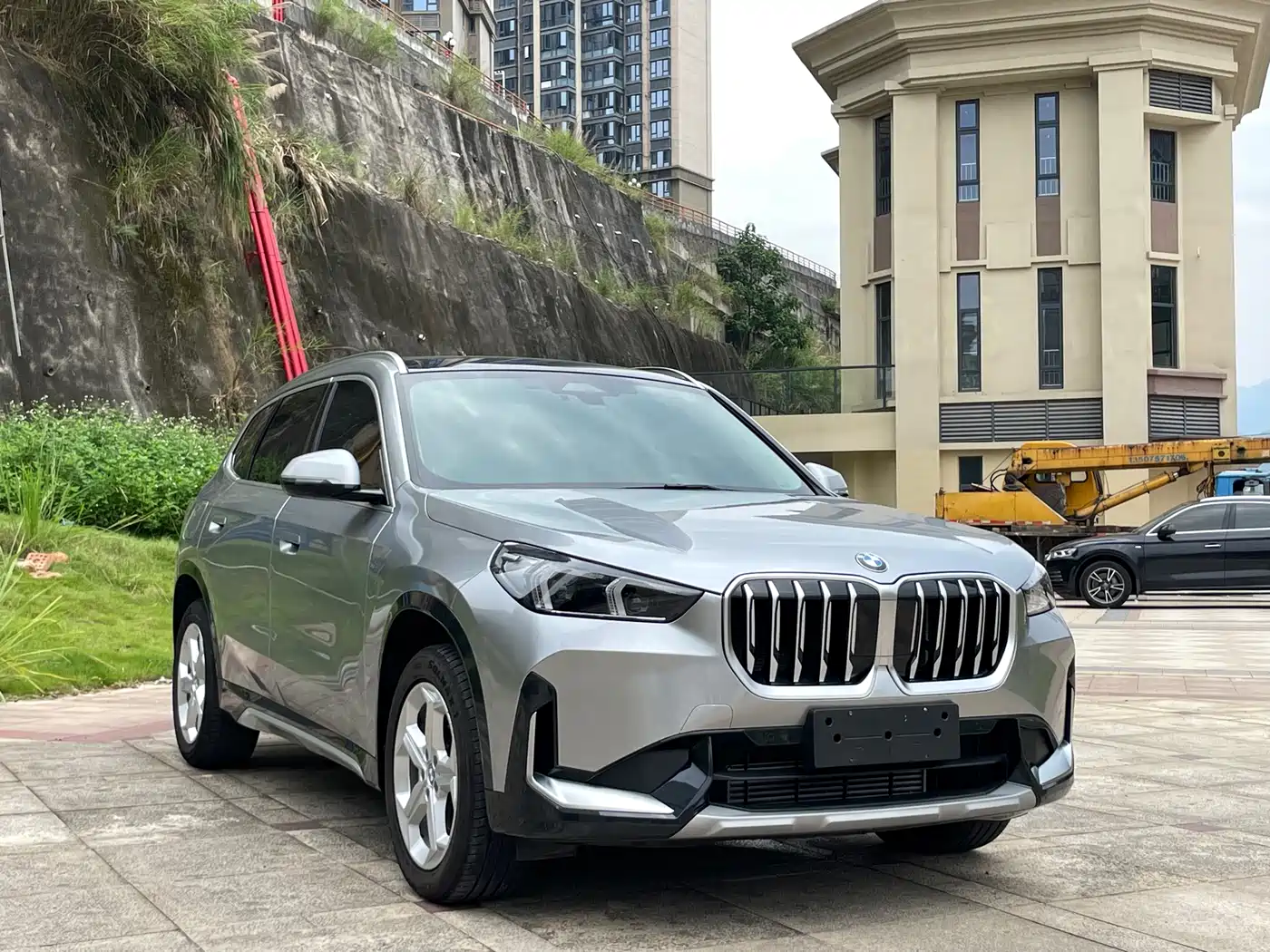 BMW X1 2023 sDrive20Li X Design Package фото 2