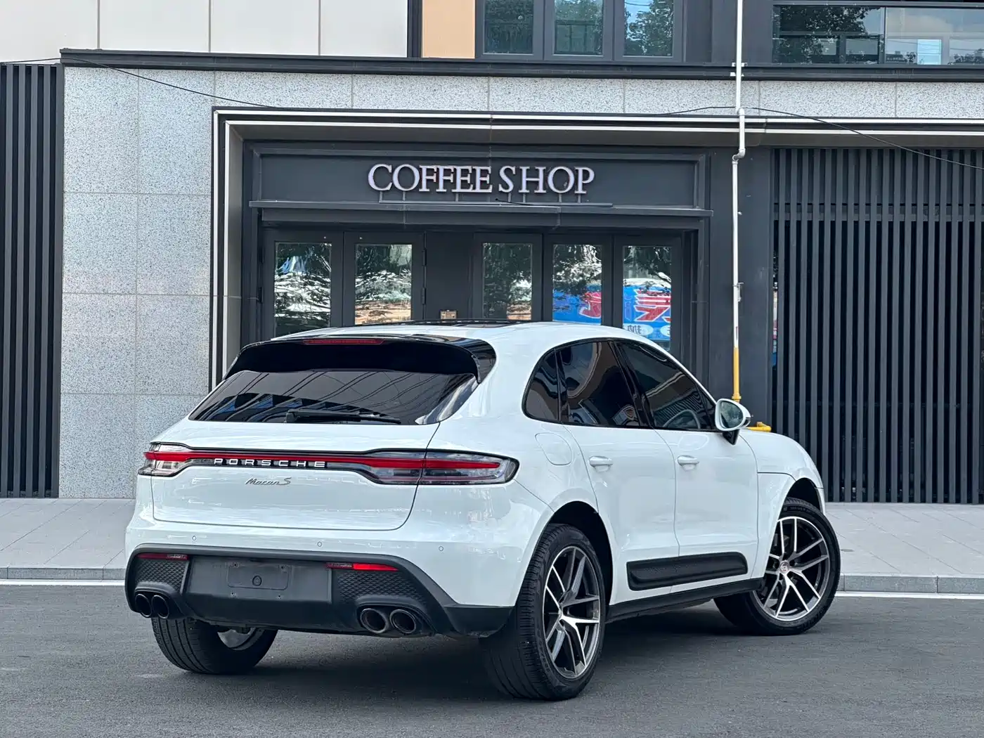 Porsche Macan 2022 Macan 2.0T фото 6