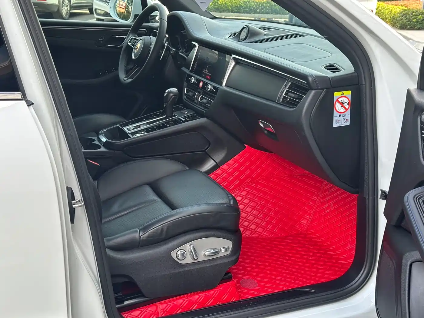 Porsche Macan 2022 Macan 2.0T фото 9