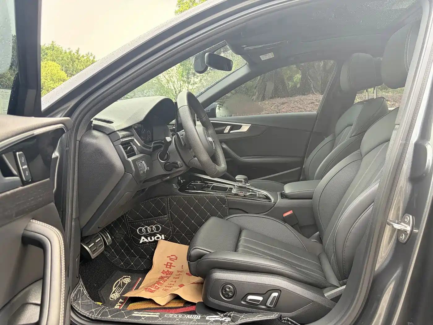 Audi A4L 2025 2024 40 TFSI Luxury Dynamic