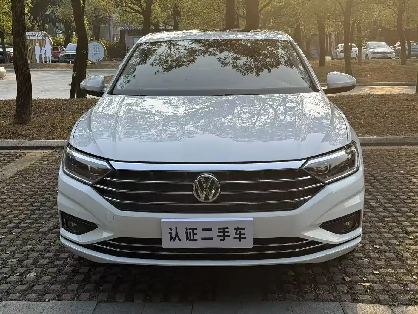 Volkswagen Sagitar 2022 280TSI DSG Surpassing Edition фото 2